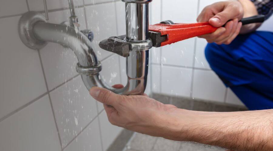 Electric tankless water heater installation in Saunderstown, RI